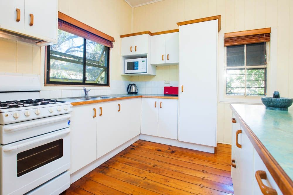 40 Beatrice Street, GREENSLOPES QLD 4120, Greenslopes - Thumbnail 2