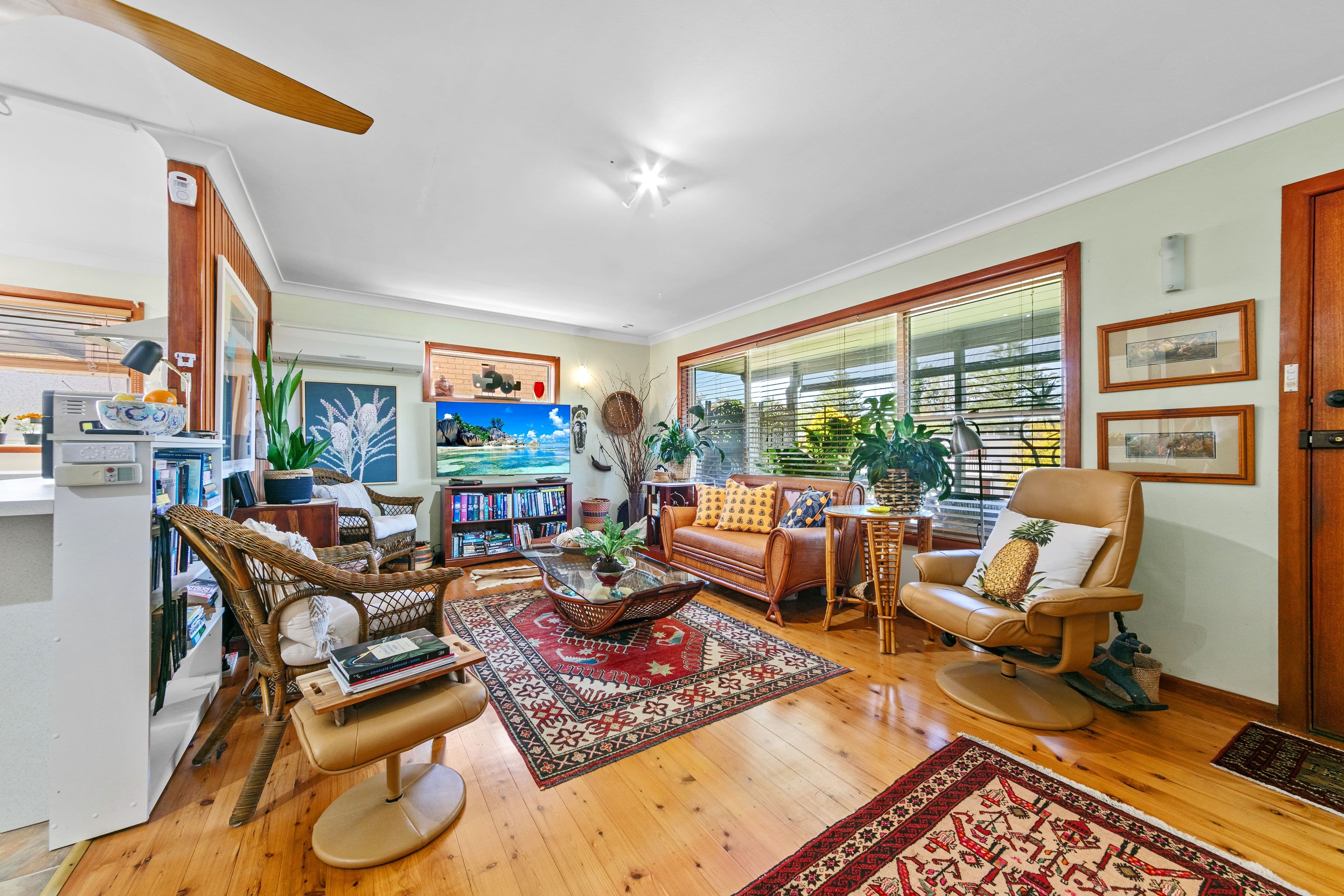 64 Woolana Avenue, Budgewoi NSW 2262, Budgewoi - Thumbnail 4