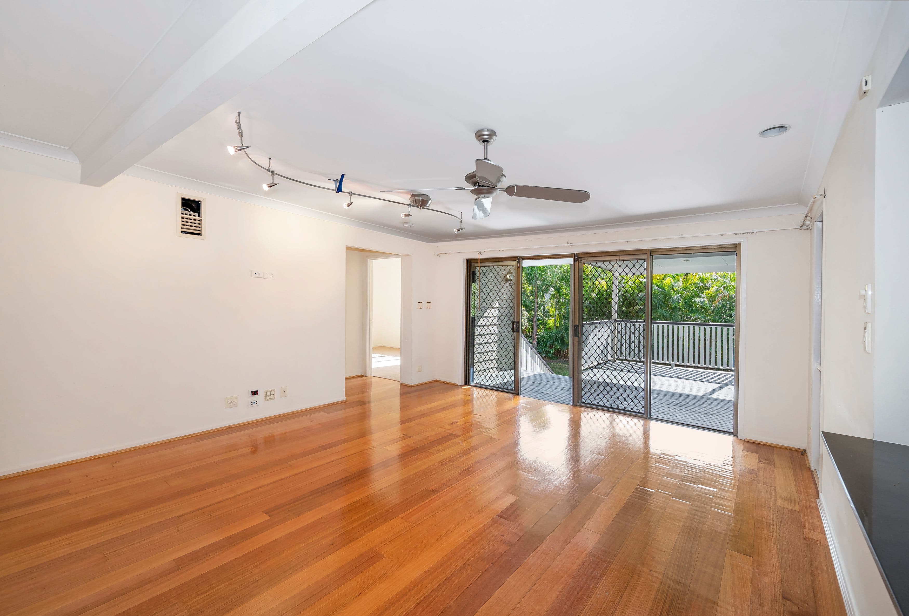 43 Stoneleigh Street, Albion QLD 4010, Albion - Thumbnail 8