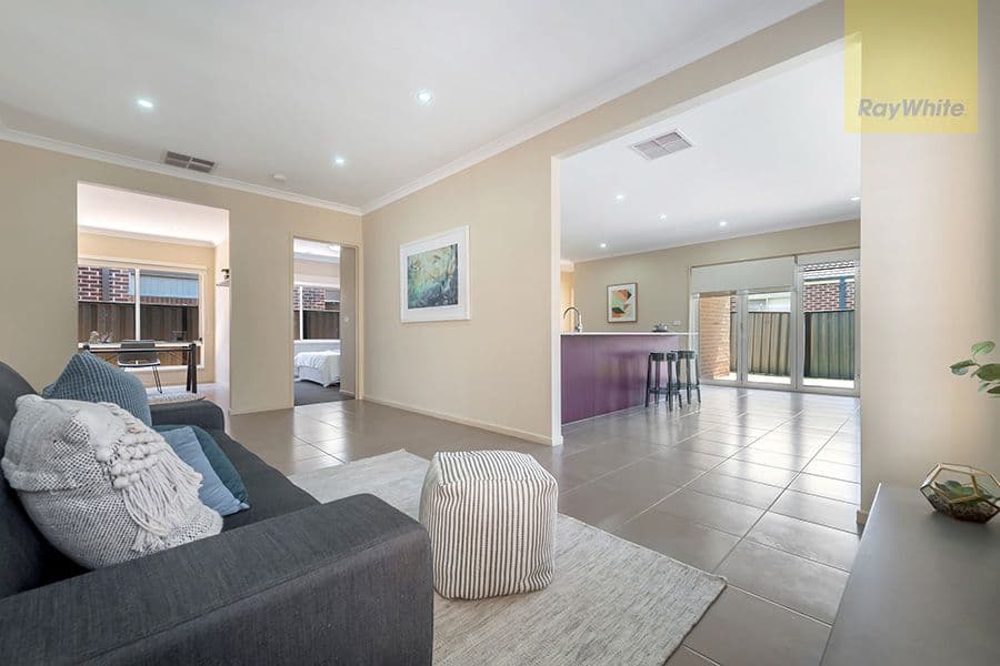 12 Kennet Way, Craigieburn VIC 3064, Craigieburn - Thumbnail 5