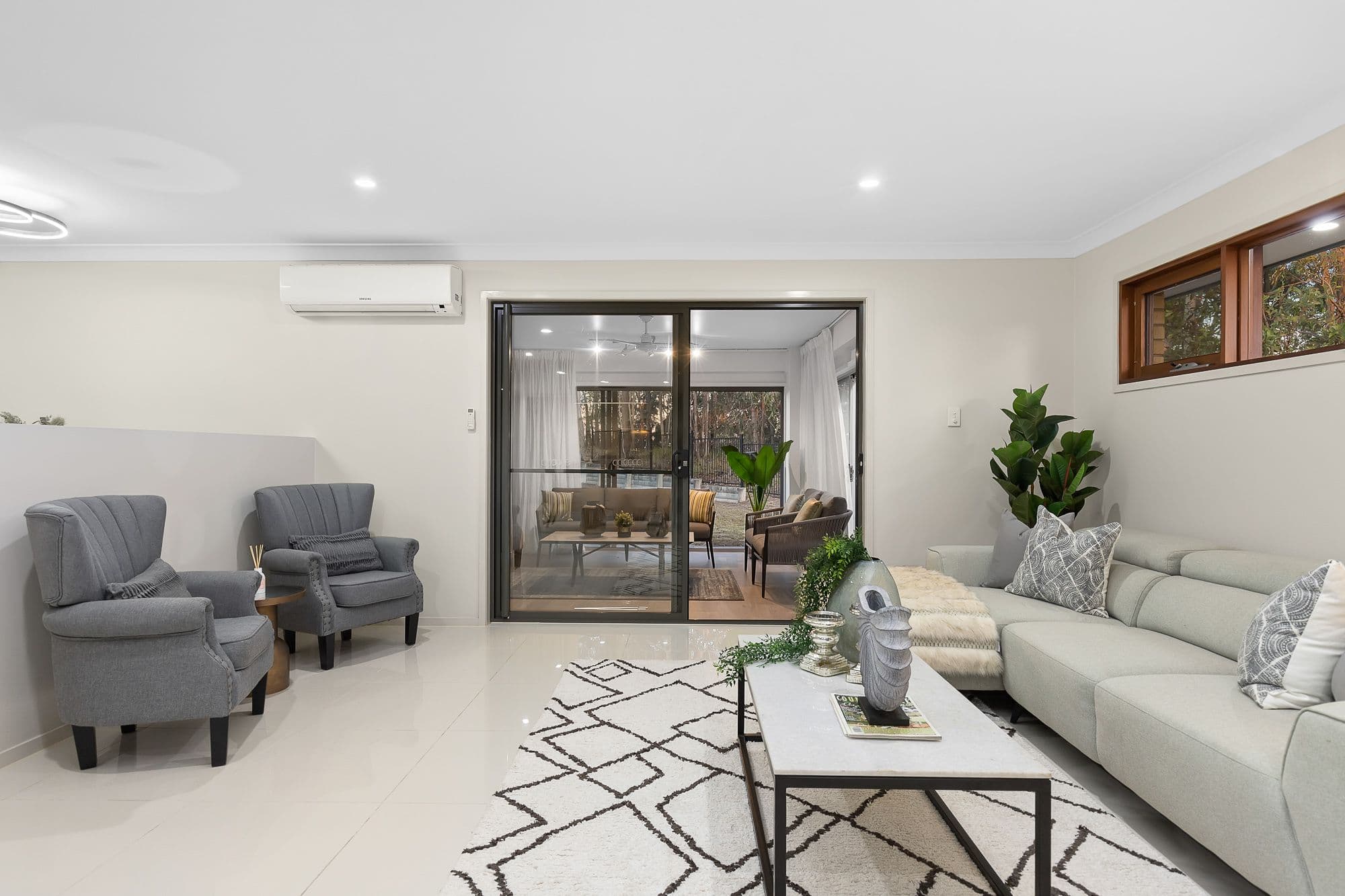 24 Joan Court, Calamvale QLD 4116, Calamvale - Thumbnail 3