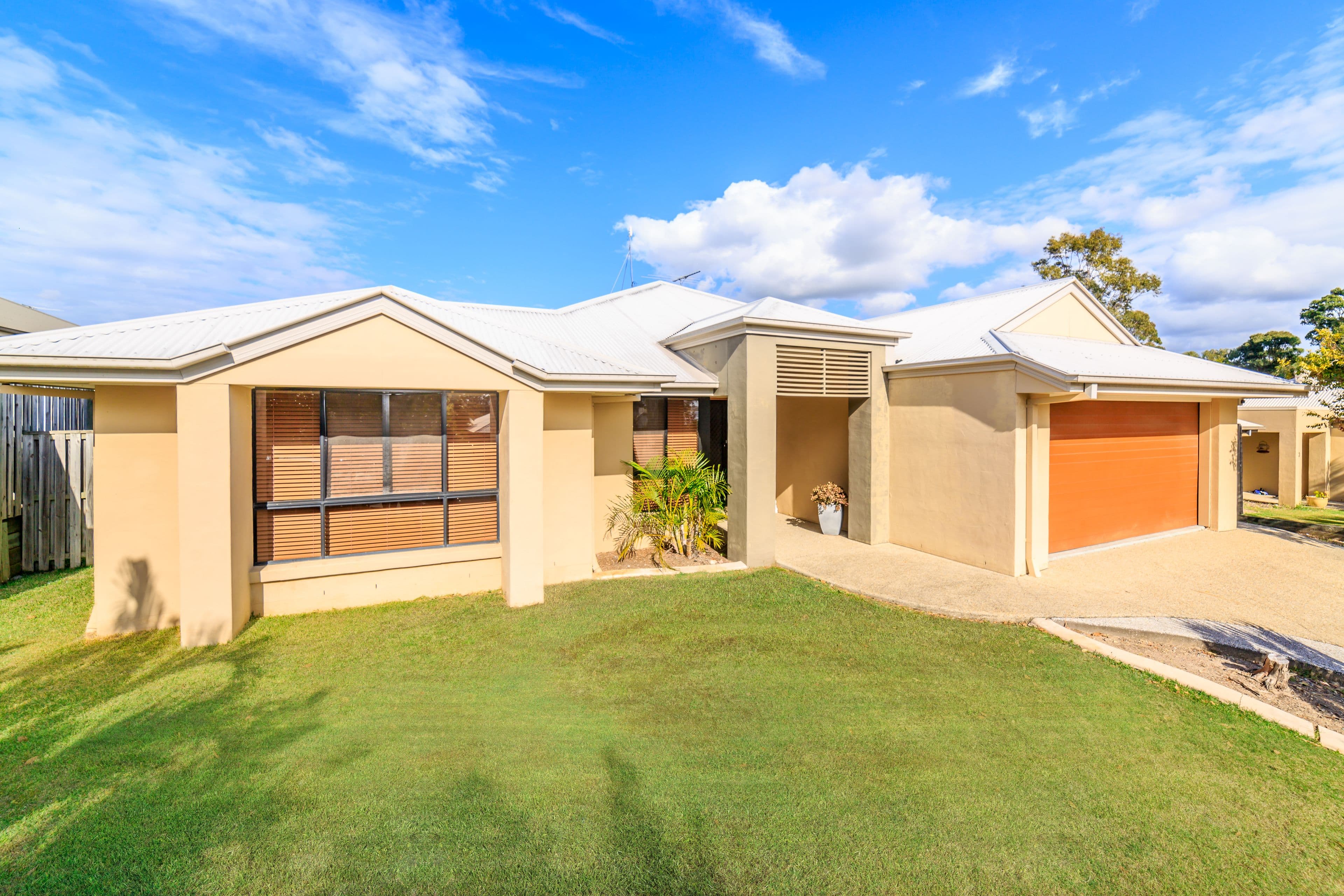 5 Emmaville Crescent, Ormeau QLD 4208, Ormeau - Thumbnail 2