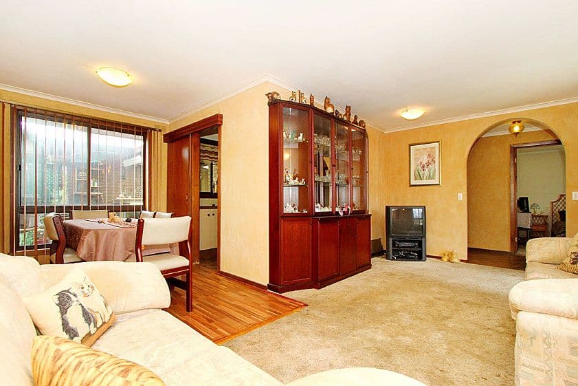 4 Devitt Court, MILL PARK VIC 3082, Mill Park - Thumbnail 5