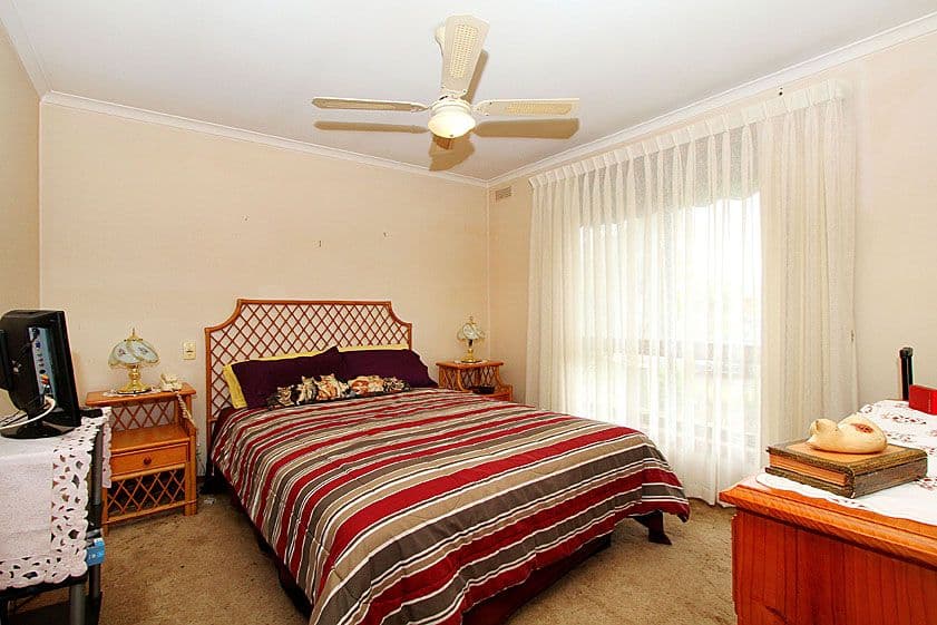 4 Devitt Court, MILL PARK VIC 3082, Mill Park - Thumbnail 7