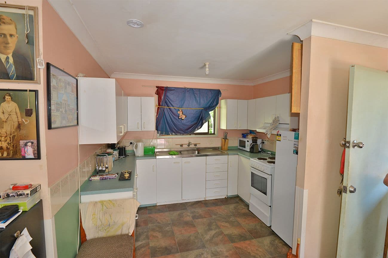 6 CASTLEREAGH Street, Coonabarabran NSW 2357, Coonabarabran - Thumbnail 2