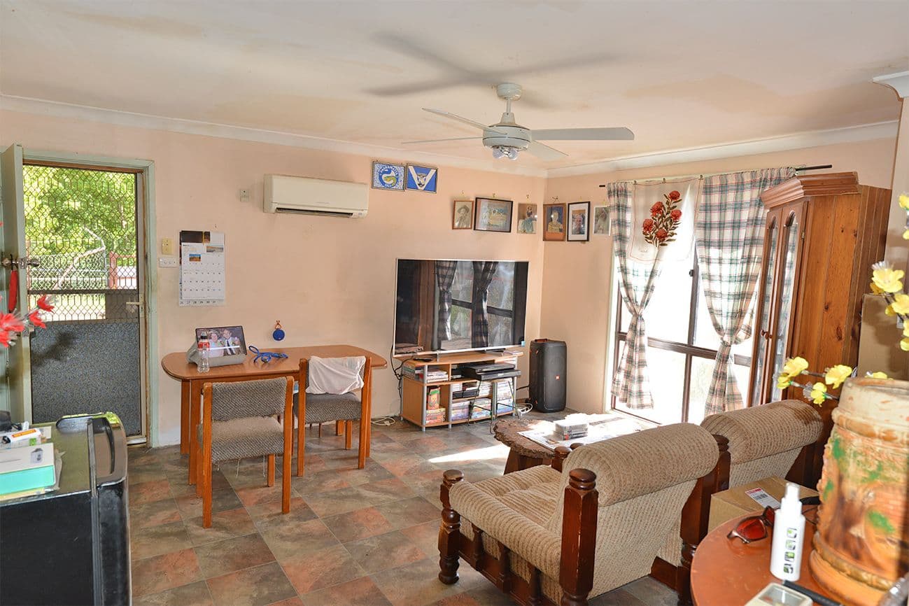 6 CASTLEREAGH Street, Coonabarabran NSW 2357, Coonabarabran - Thumbnail 3