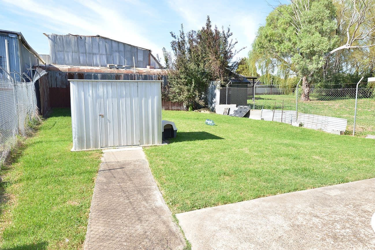 6 CASTLEREAGH Street, Coonabarabran NSW 2357, Coonabarabran - Thumbnail 4