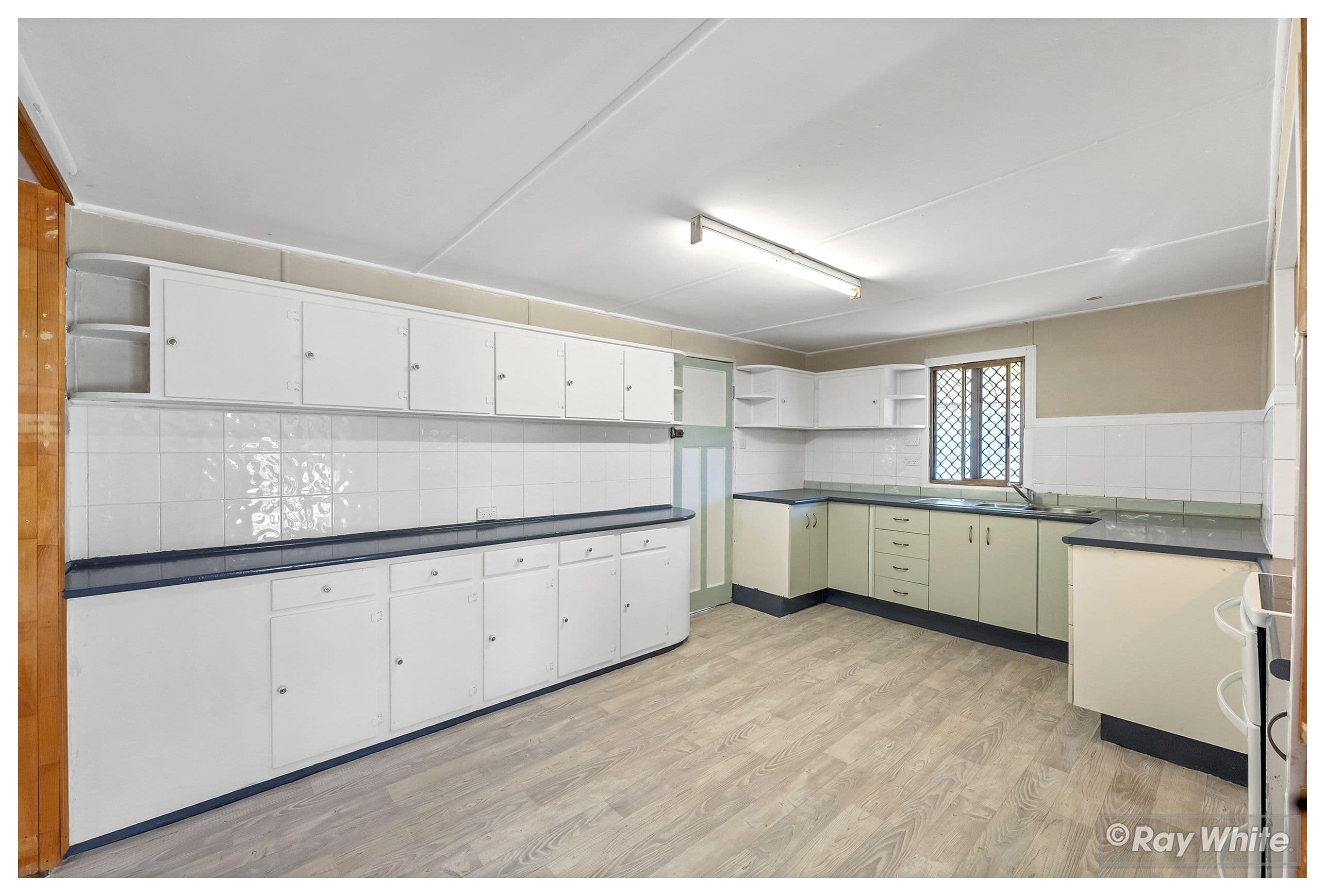 170 Richardson Road, Park Avenue QLD 4701, Park Avenue - Thumbnail 3