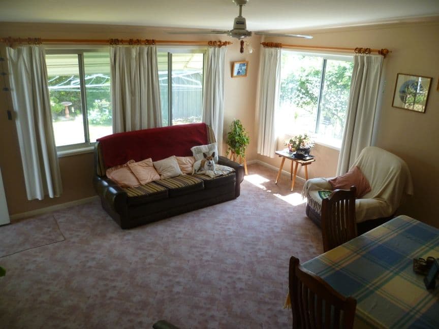 9 Bukkulla Street, ASHFORD NSW 2361, Ashford - Thumbnail 4