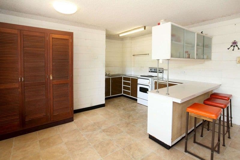 12 The Avenue, HERMIT PARK QLD 4812, Hermit Park - Thumbnail 2