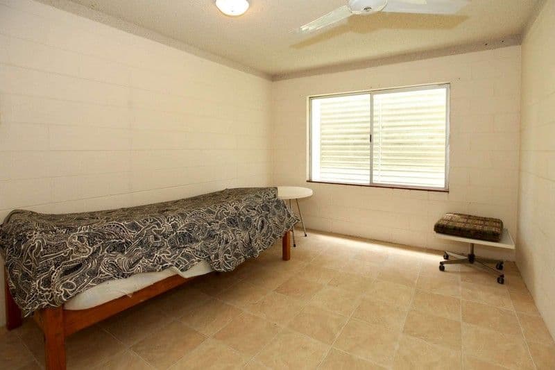 12 The Avenue, HERMIT PARK QLD 4812, Hermit Park - Thumbnail 7