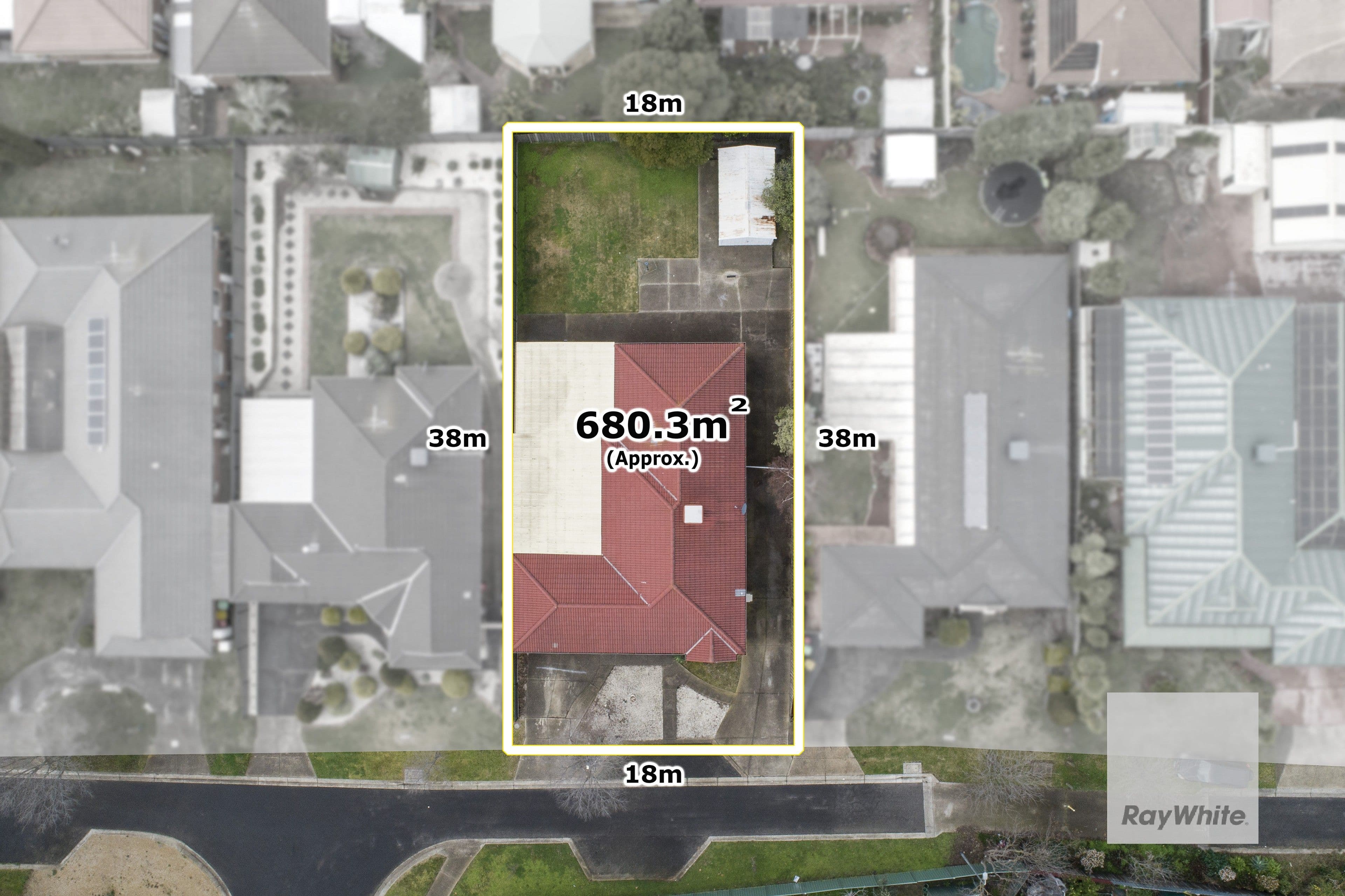 8 Elliott Court, Burnside VIC 3023, Burnside - Thumbnail 2