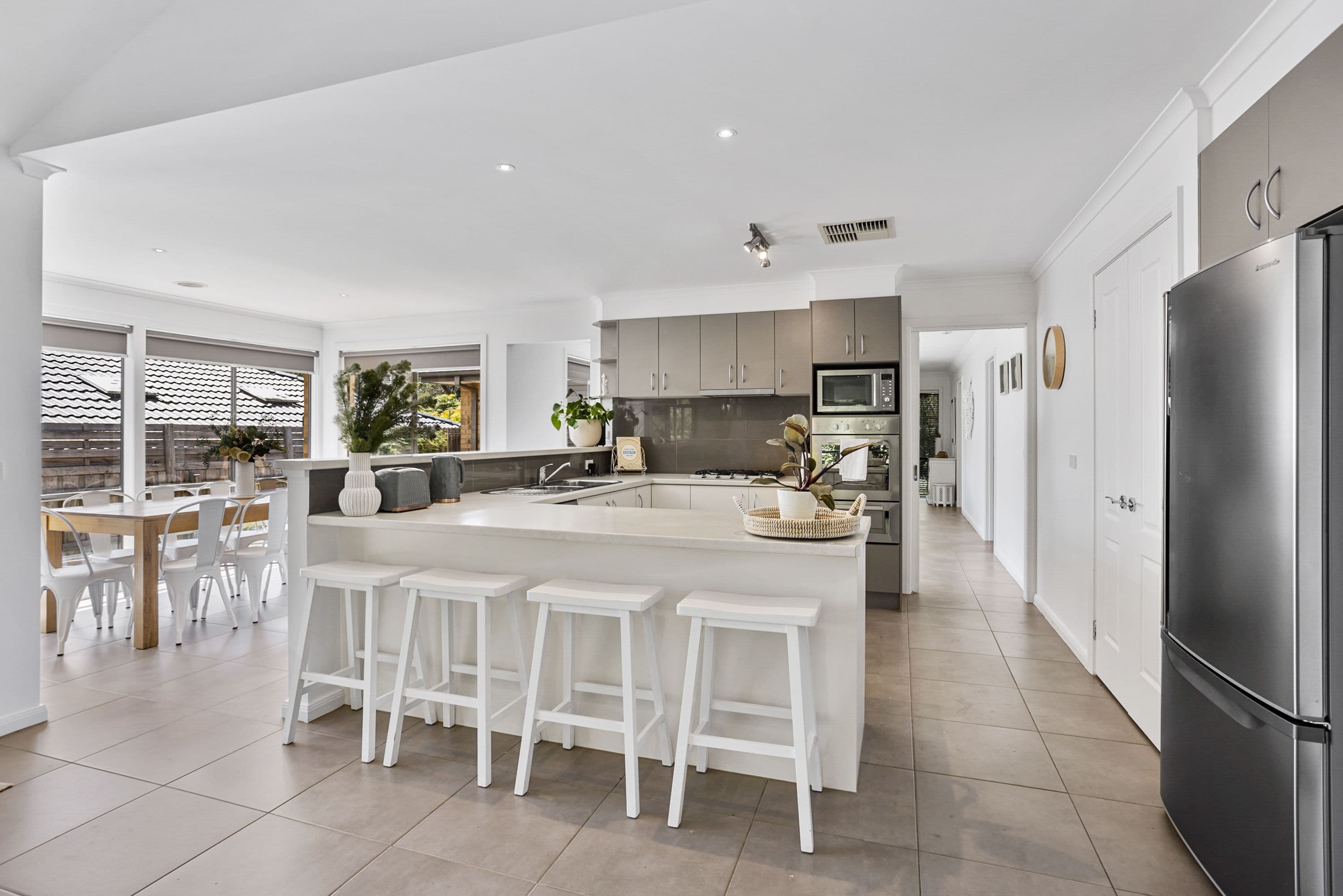 60 Flinders Avenue, Rosebud VIC 3939, Rosebud - Thumbnail 2
