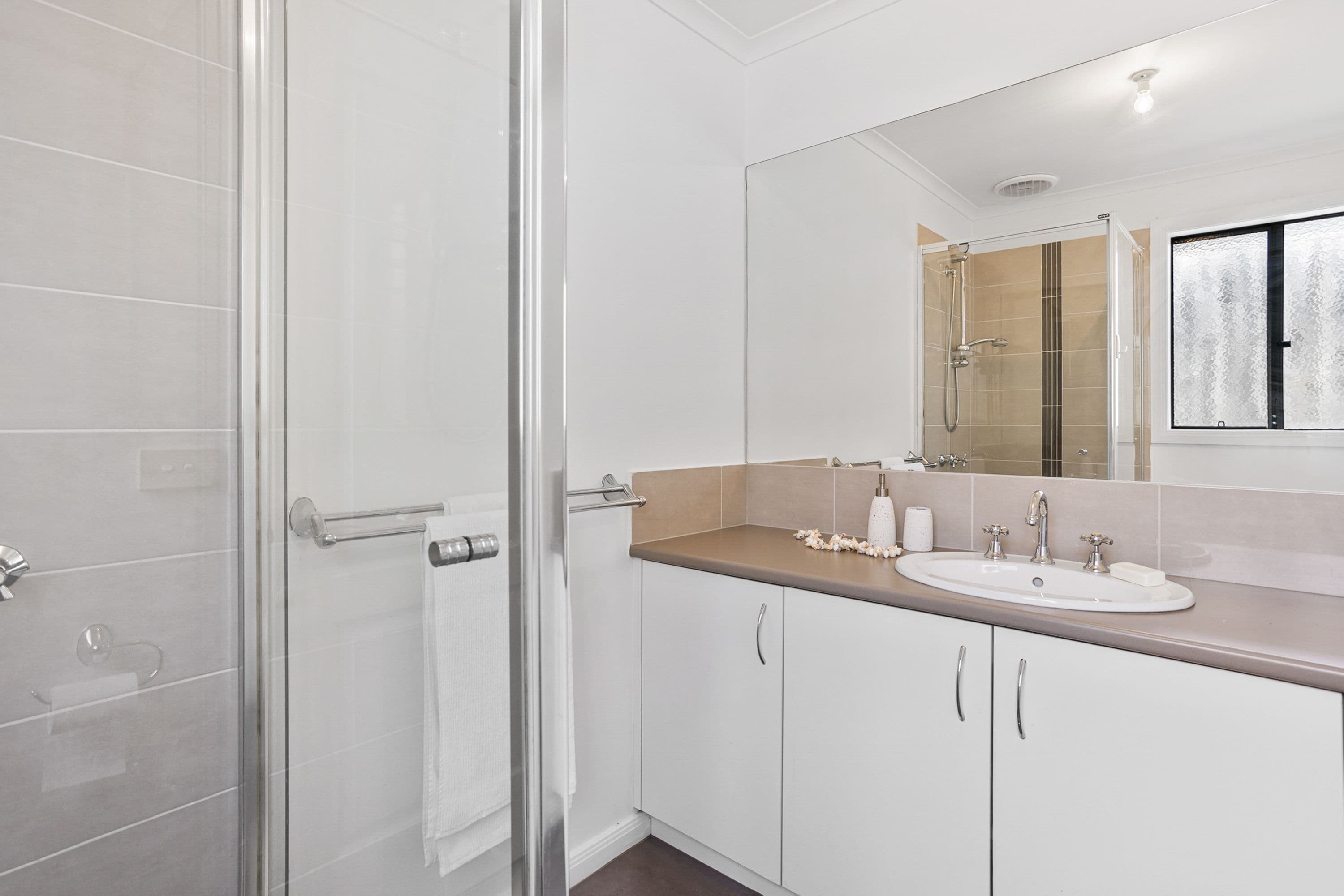 60 Flinders Avenue, Rosebud VIC 3939, Rosebud - Thumbnail 7