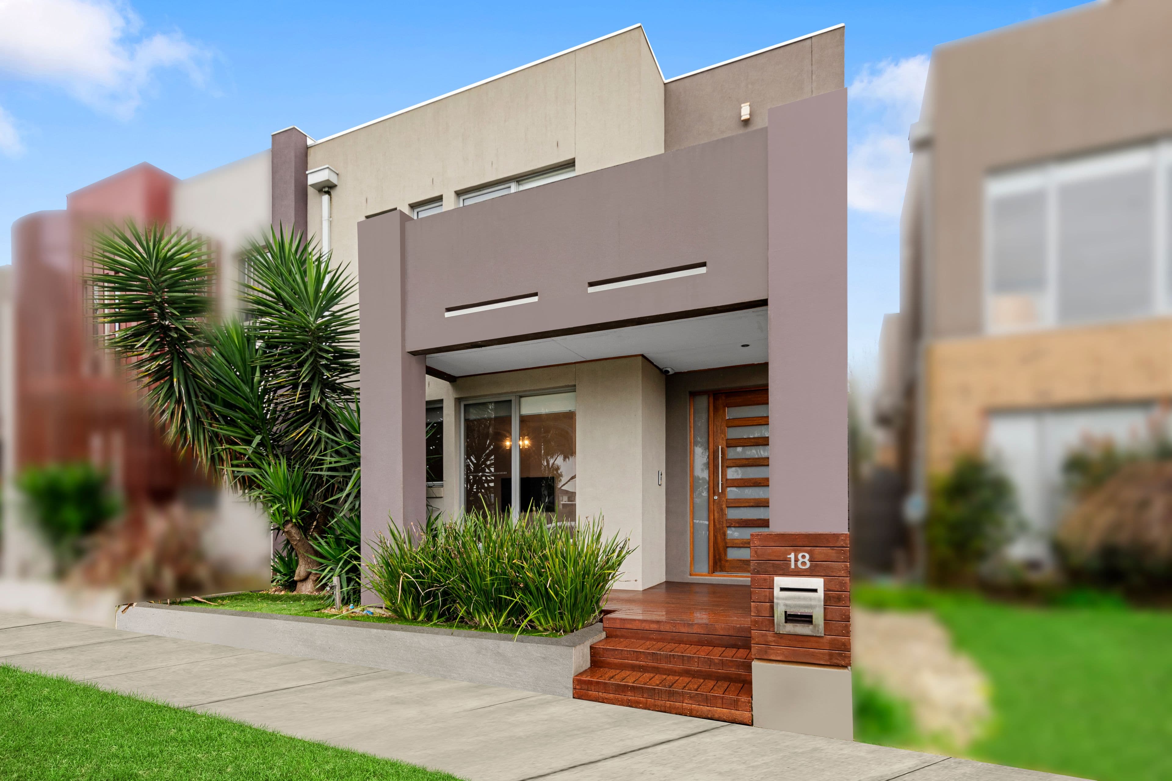 18 Jolimont Street, Caroline Springs VIC 3023, Caroline Springs - Thumbnail 2