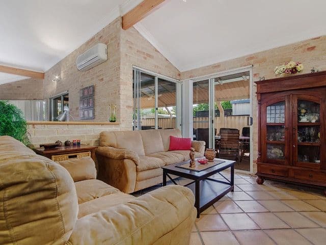 10 Oregon Place, Cooloongup WA 6168, Cooloongup - Thumbnail 2