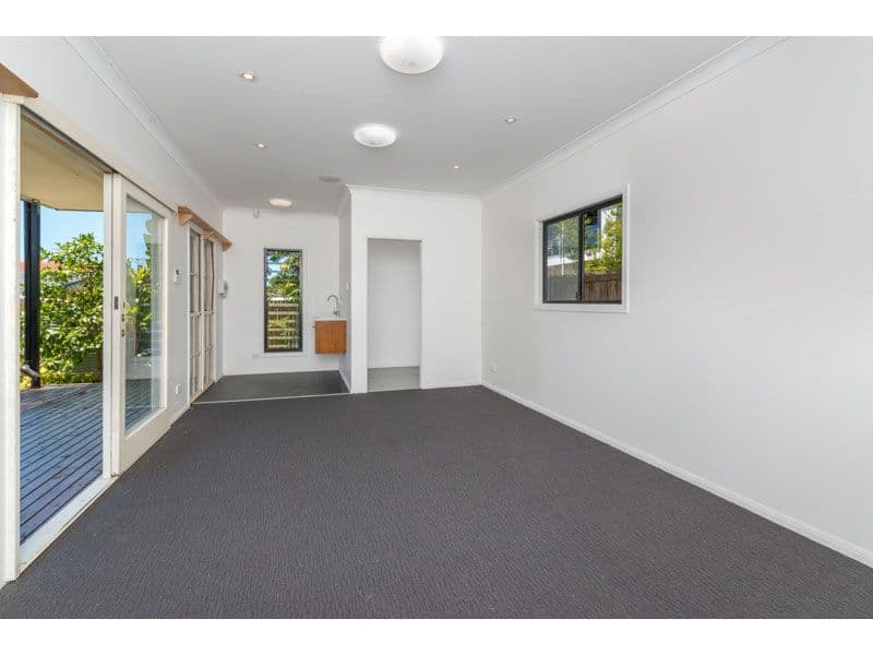 28 Gatwick Street, STAFFORD HEIGHTS QLD 4053, Stafford Heights - Thumbnail 4