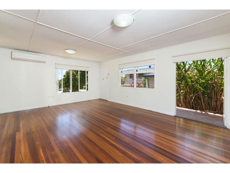 28 Gatwick Street, STAFFORD HEIGHTS QLD 4053, Stafford Heights - Thumbnail 7