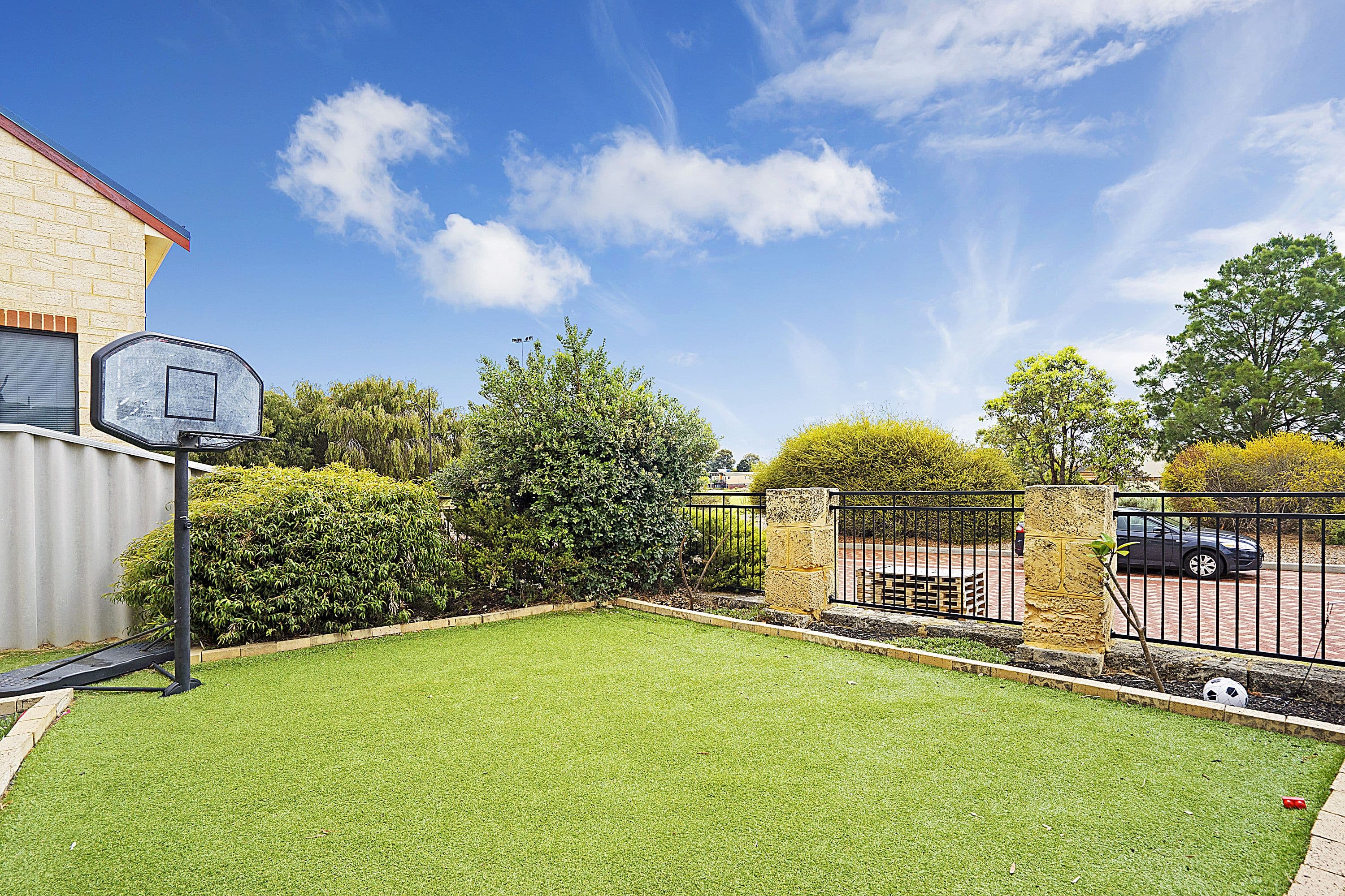 15 Lively Circle, Mirrabooka WA 6061, Mirrabooka - Thumbnail 2