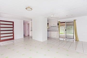 37 Nabarlek Drive, WORONGARY QLD 4213, Worongary - Thumbnail 2