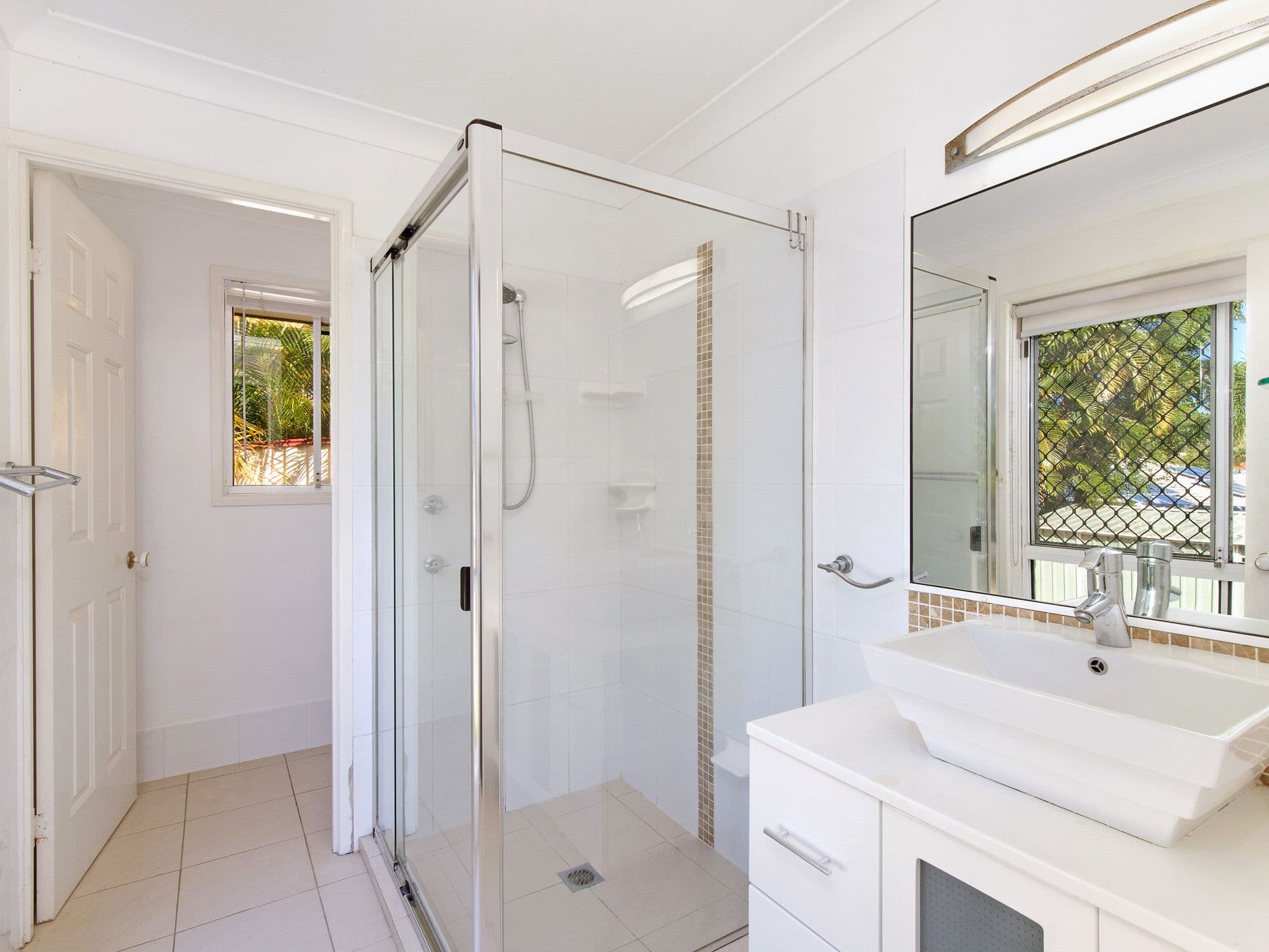 9 Crenshaw Court, Parkwood QLD 4214, Parkwood - Thumbnail 8