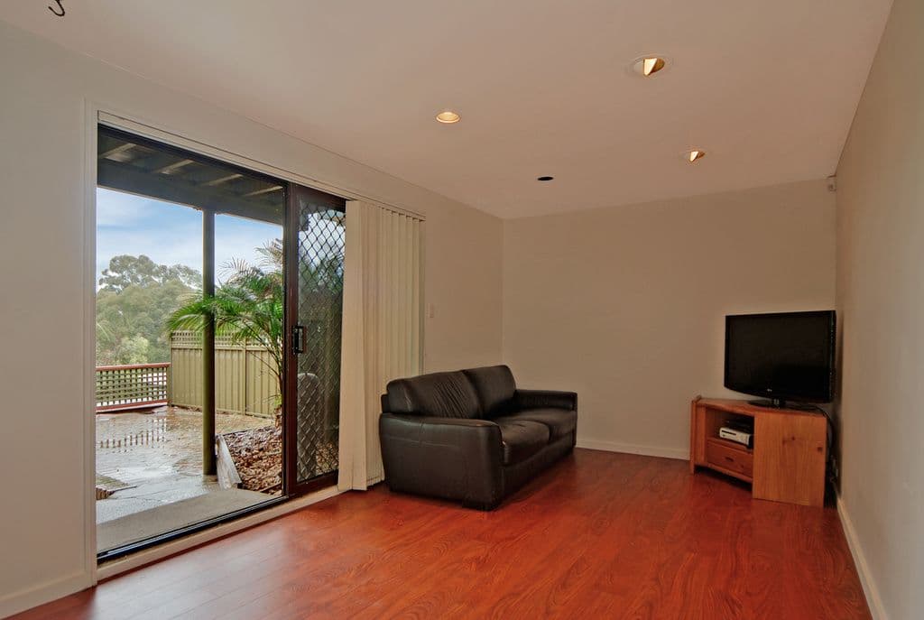 191 Jacaranda Avenue, FIGTREE NSW 2525, Figtree - Thumbnail 4