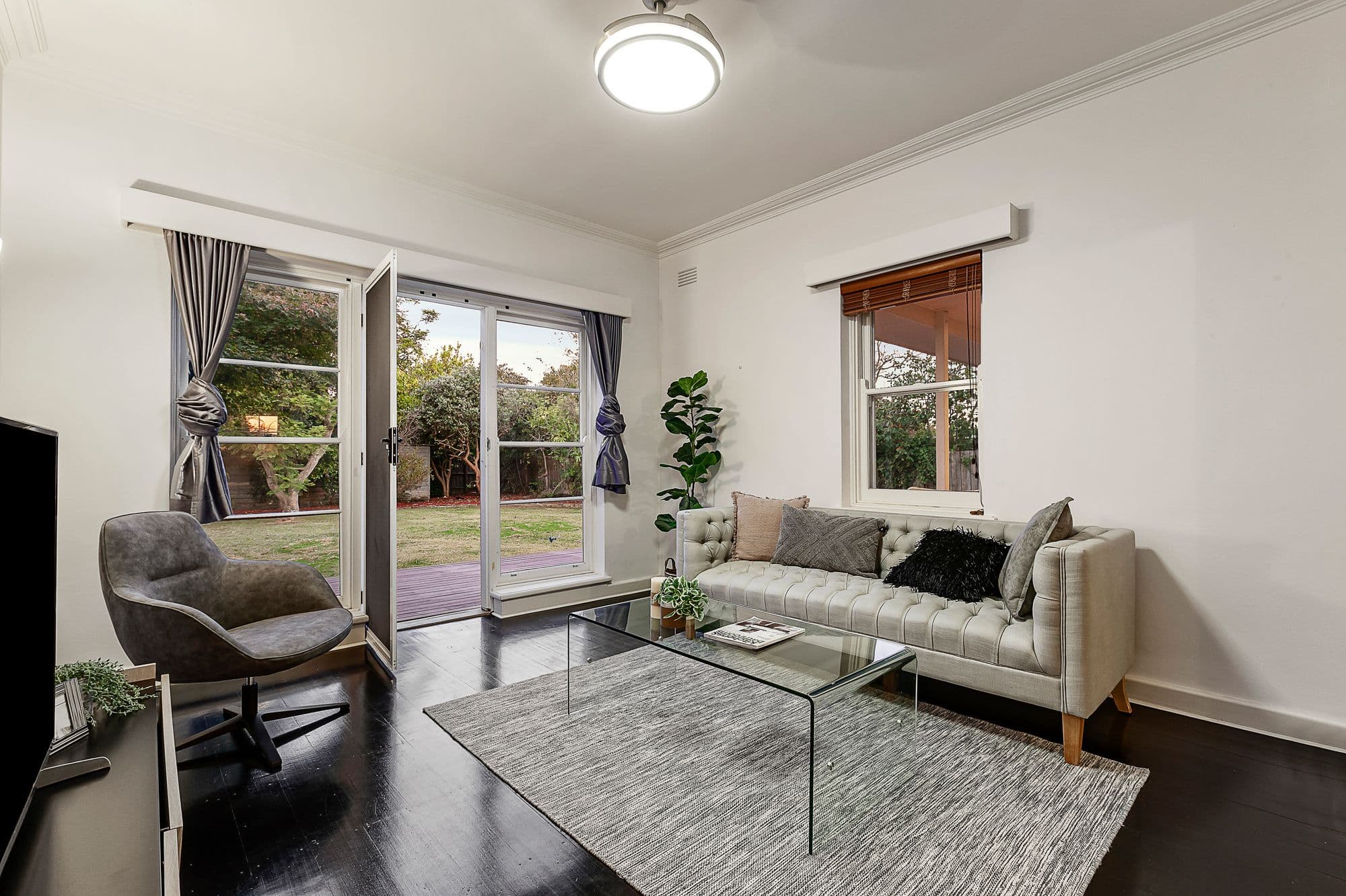 369 Warrigal Road, Burwood VIC 3125, Burwood - Thumbnail 2
