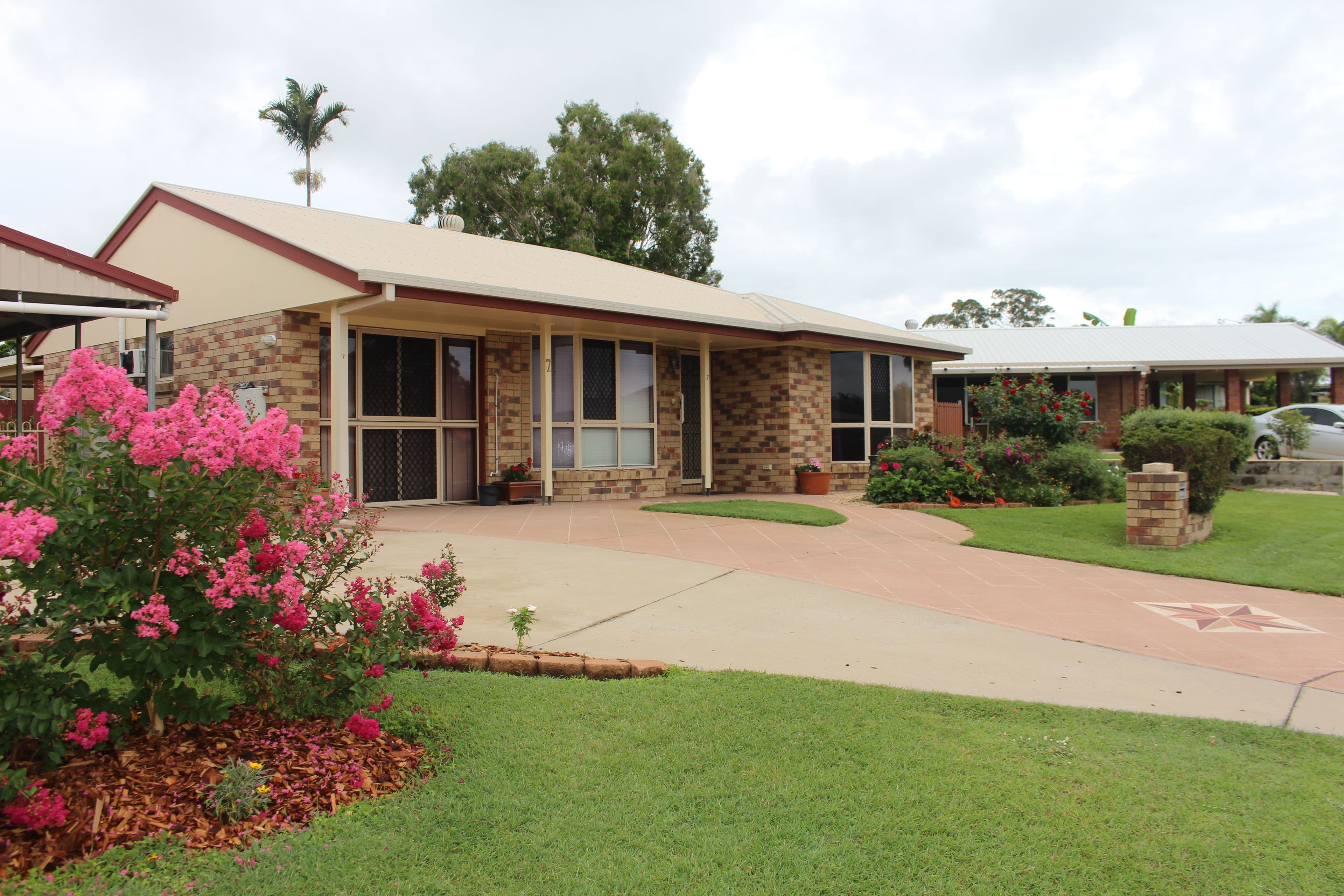 7 Douglas Street, Tannum Sands QLD 4680, Tannum Sands - Thumbnail 2