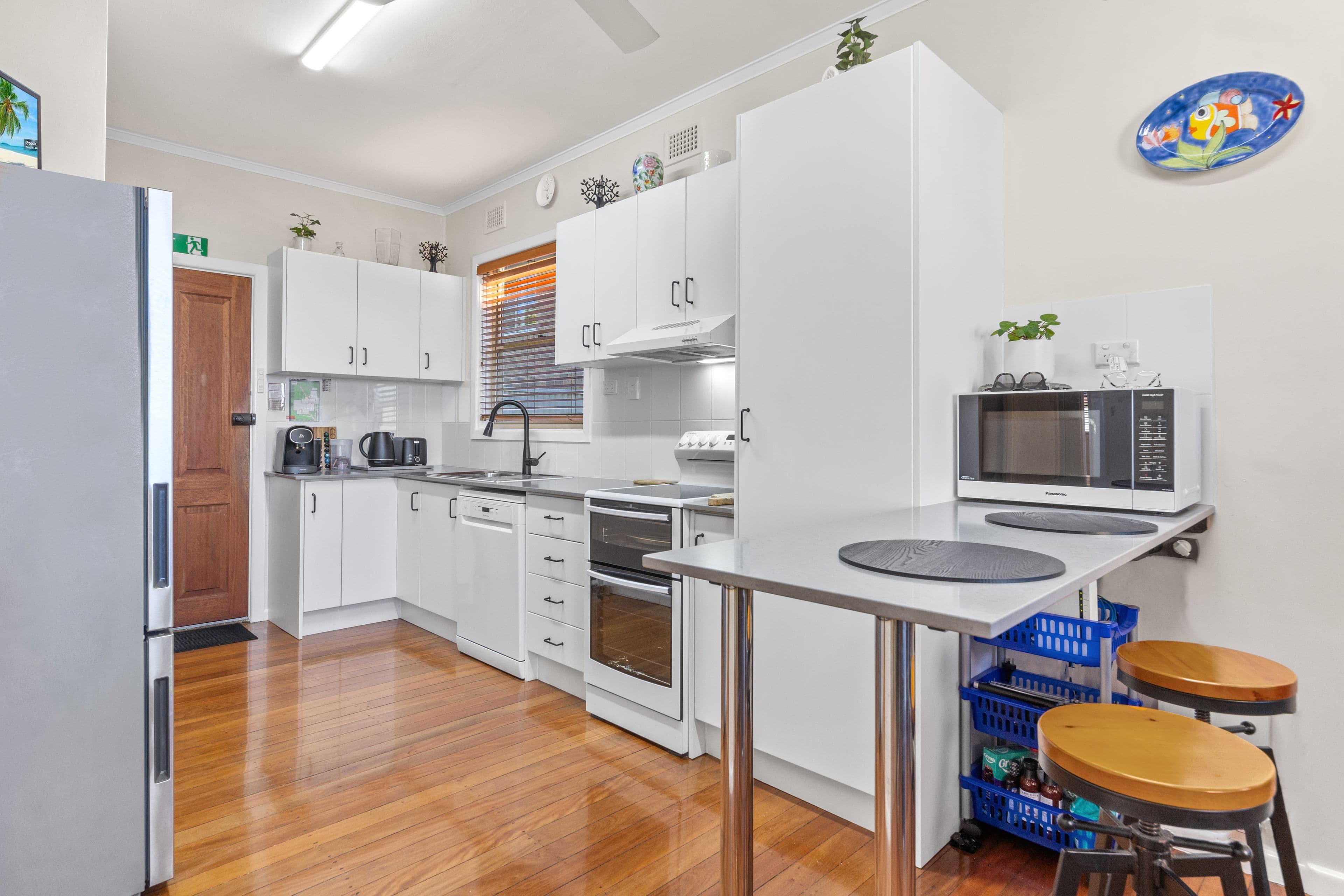 8 Woolana Avenue, Budgewoi NSW 2262, Budgewoi - Thumbnail 2