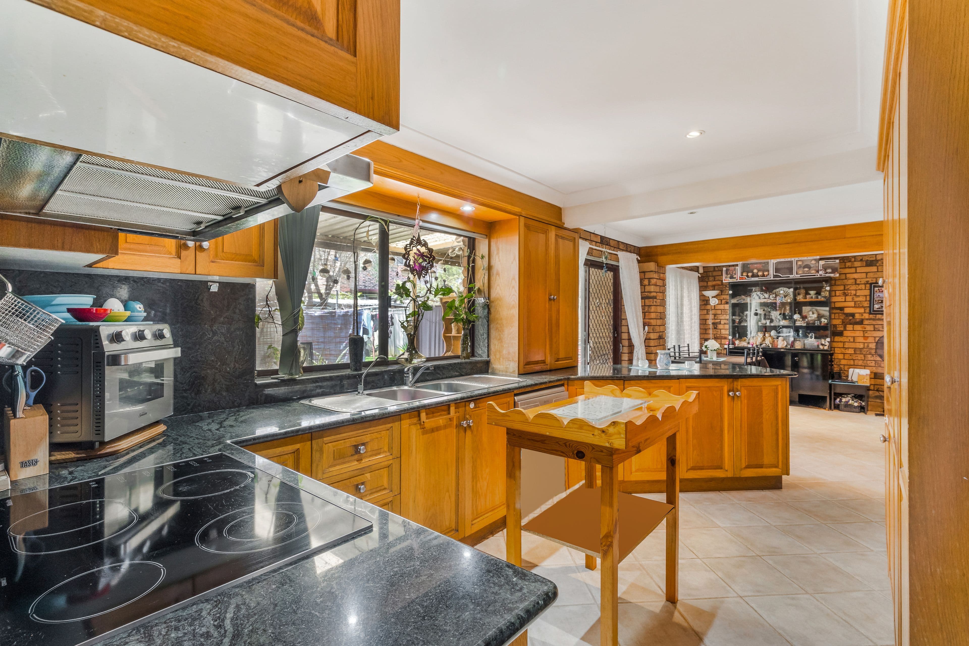 17 Newbolt Street, Wetherill Park NSW 2164, Wetherill Park - Thumbnail 3