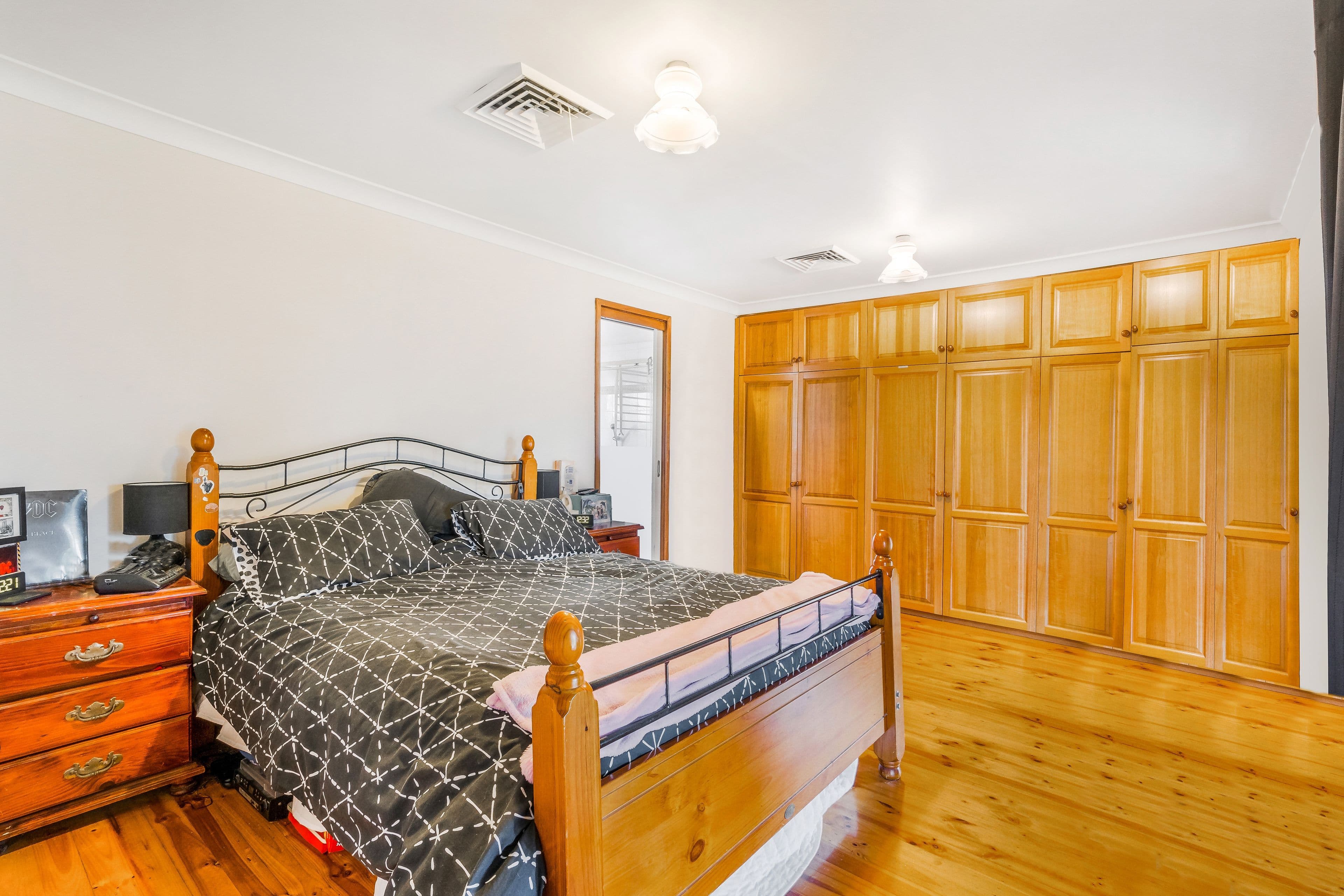 17 Newbolt Street, Wetherill Park NSW 2164, Wetherill Park - Thumbnail 8