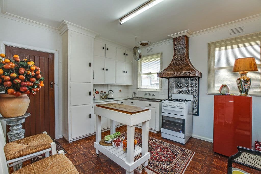 5 Biran Court, Reservoir VIC 3073, Reservoir - Thumbnail 3