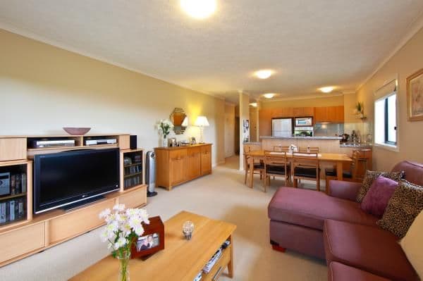 501 North Hill Drive, ROBINA QLD 4226, Robina - Thumbnail 5