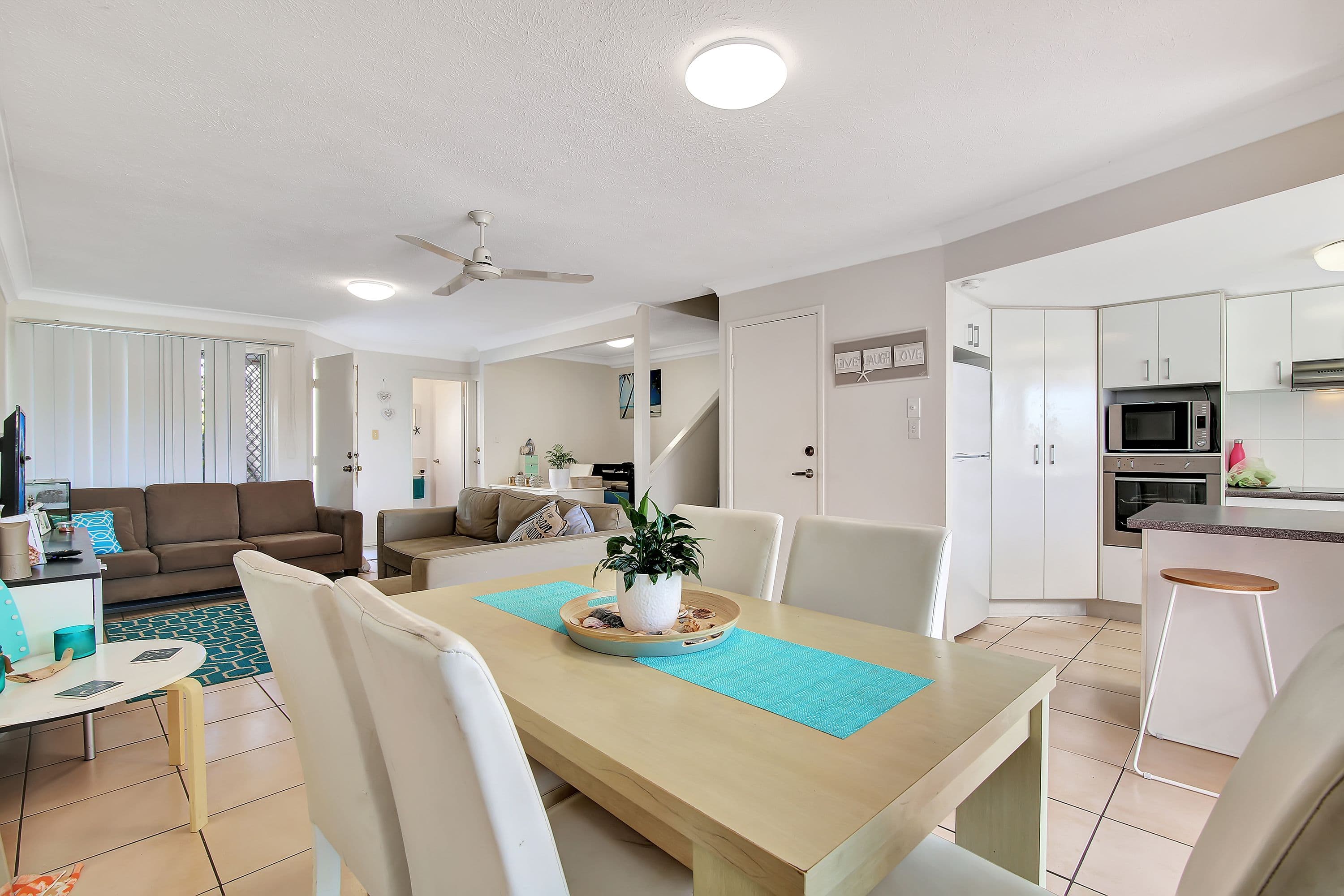 300 Cottesloe Drive, Mermaid Waters QLD 4218, Mermaid Waters - Thumbnail 3