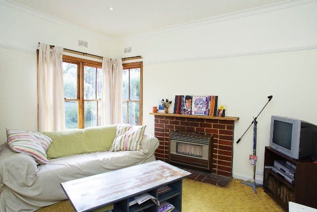 19  Ensby Street, EAST GEELONG VIC 3219, East Geelong - Thumbnail 3