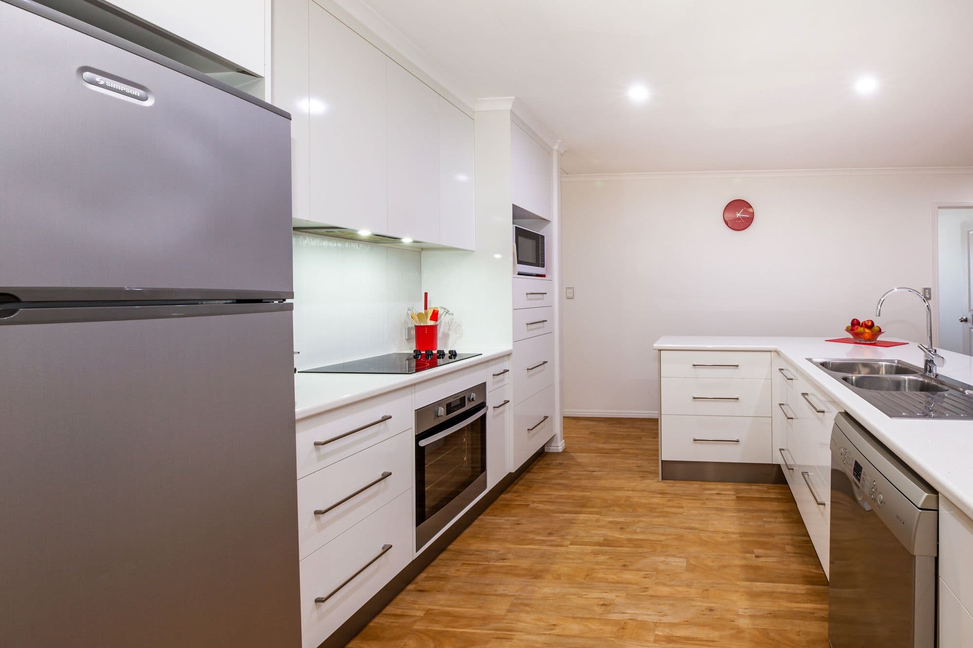 28 Clydesdale Avenue, Branyan QLD 4670, Branyan - Thumbnail 3
