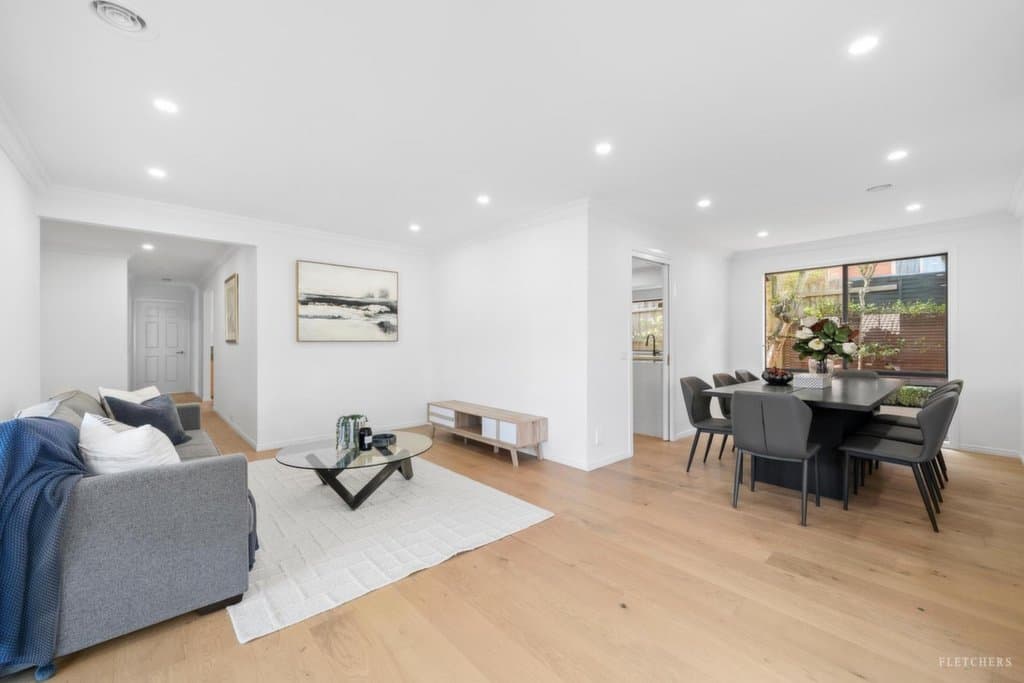 74 Viviani Crescent, Heathmont - Thumbnail 2
