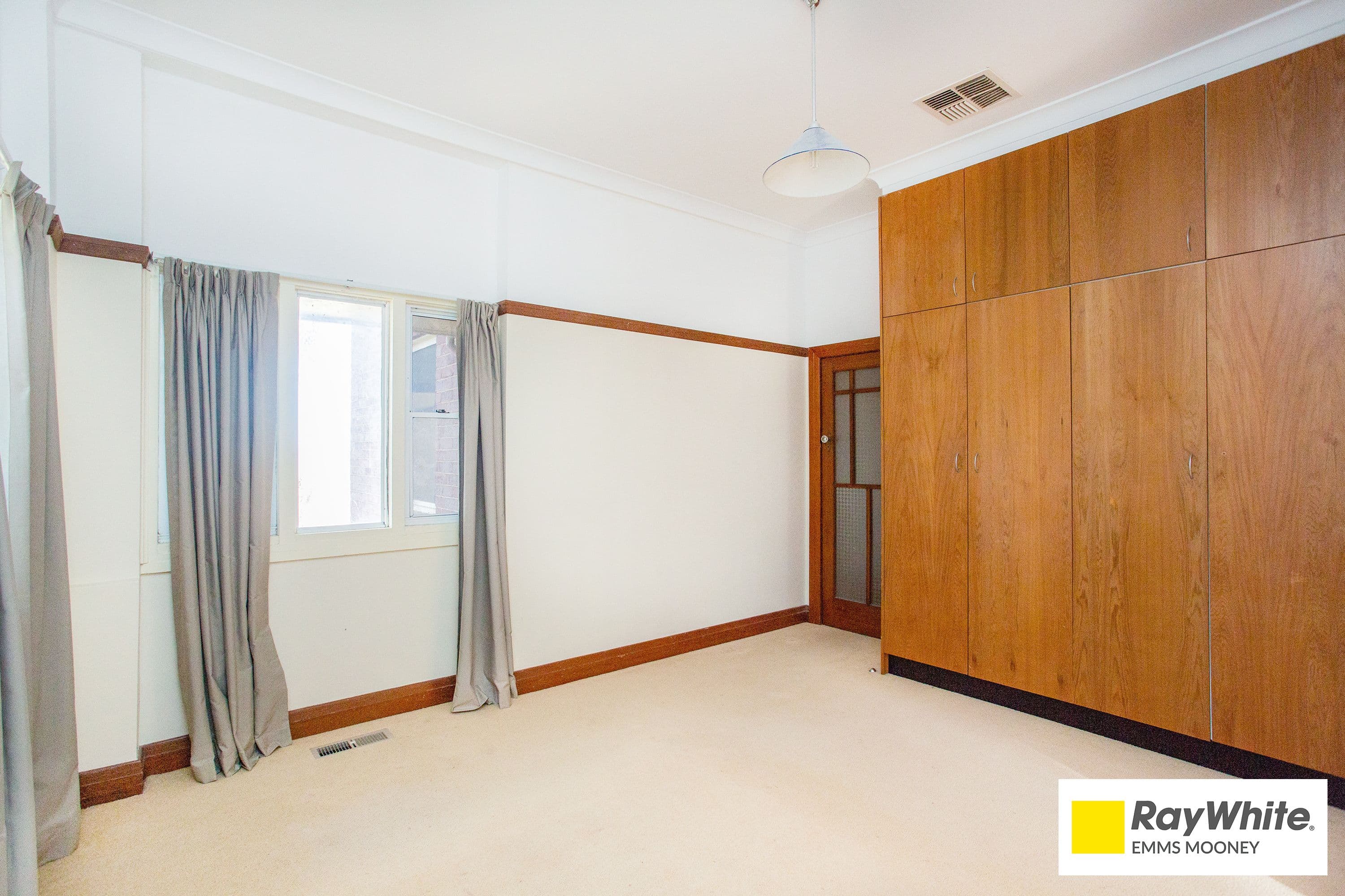 51 Liverpool Street, Cowra - Thumbnail 8