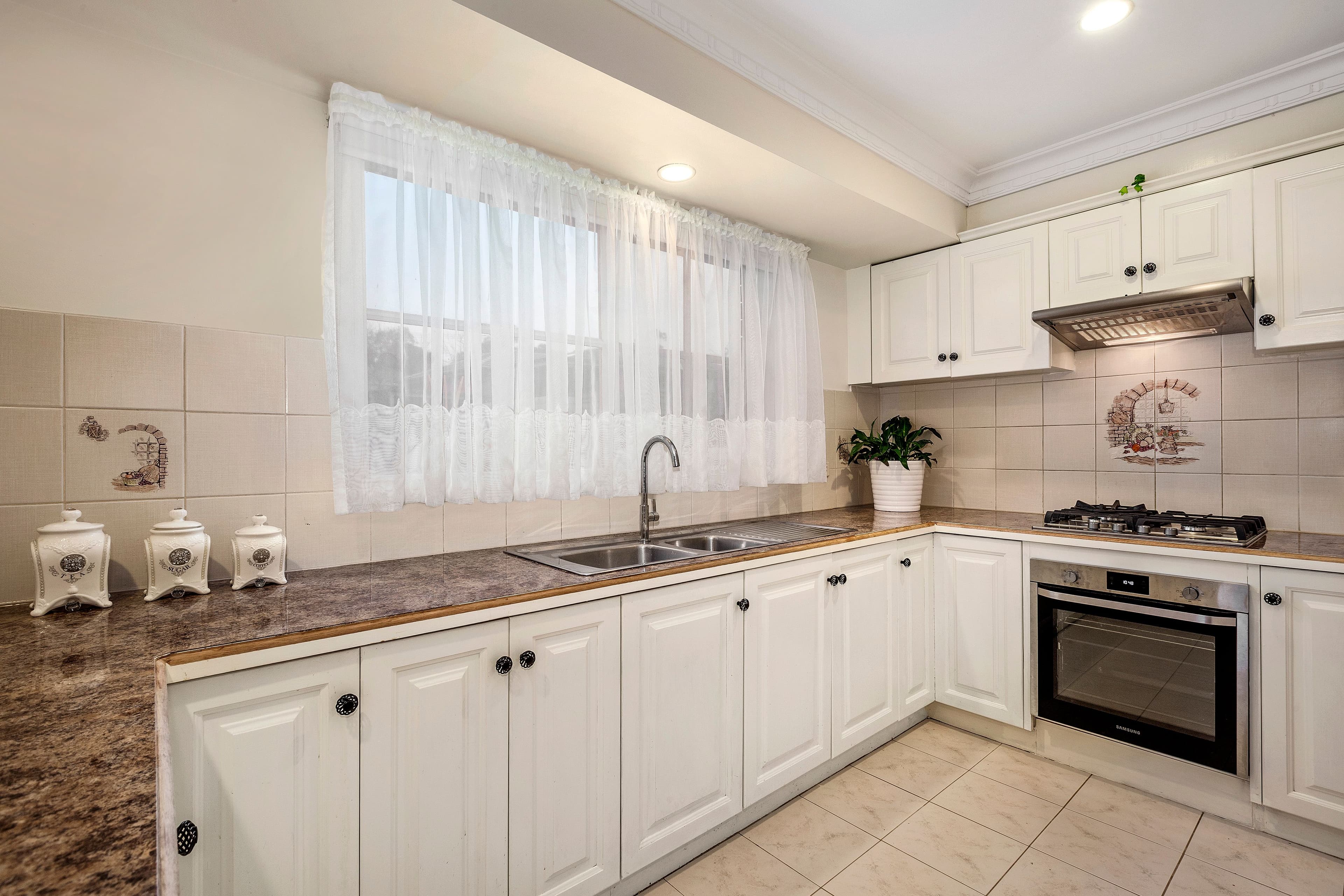 48 Worthing Avenue, Doncaster East VIC 3109, Doncaster East - Thumbnail 3