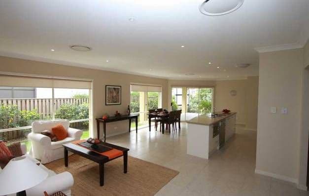 4 Twynam Mews, PACIFIC PINES QLD 4211, Pacific Pines - Thumbnail 2