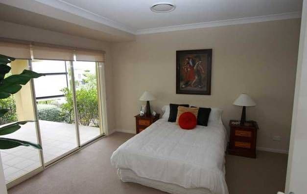 4 Twynam Mews, PACIFIC PINES QLD 4211, Pacific Pines - Thumbnail 6