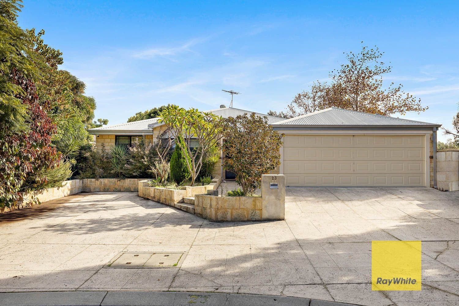 23 Cleveland Court, Marangaroo WA 6064, Marangaroo - Image 1