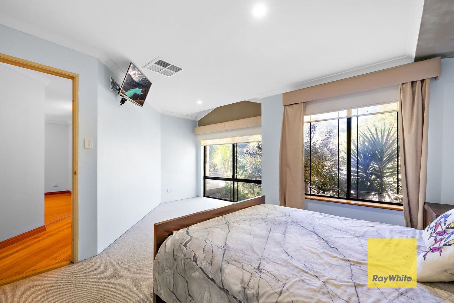 23 Cleveland Court, Marangaroo WA 6064, Marangaroo - Thumbnail 6