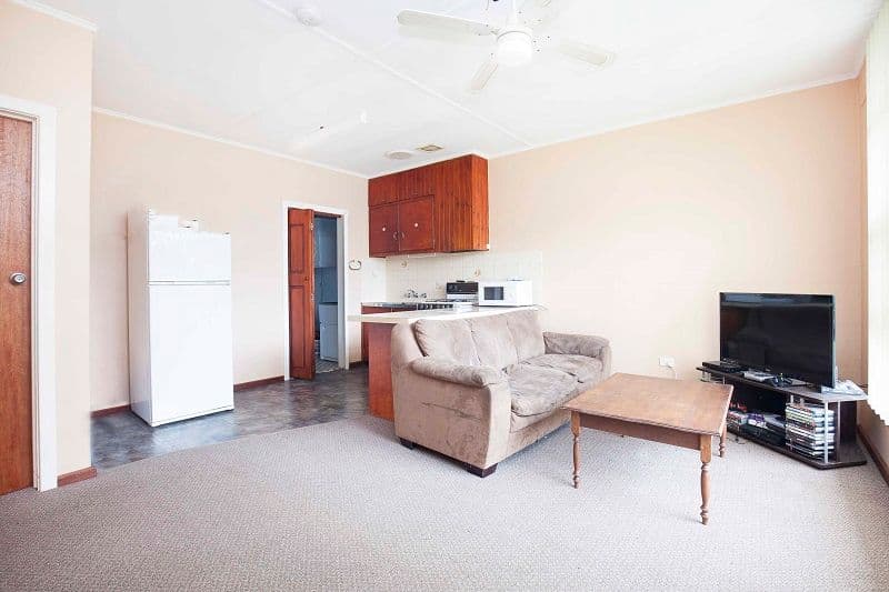 3 Locke Street, Mount Gambier SA 5290, Mount Gambier - Thumbnail 2