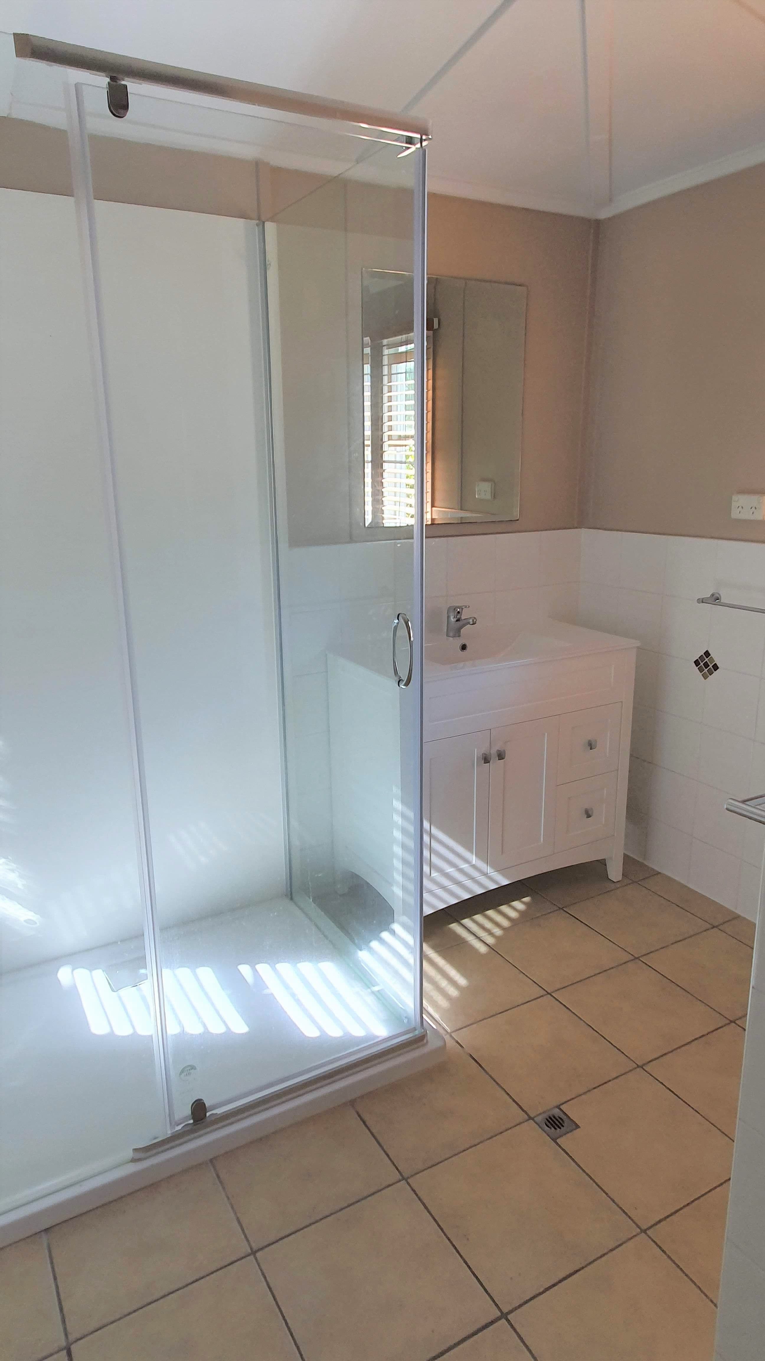 16 Rutherford Street, CHARTERS TOWERS CITY QLD 4820, Charters Towers City - Thumbnail 8