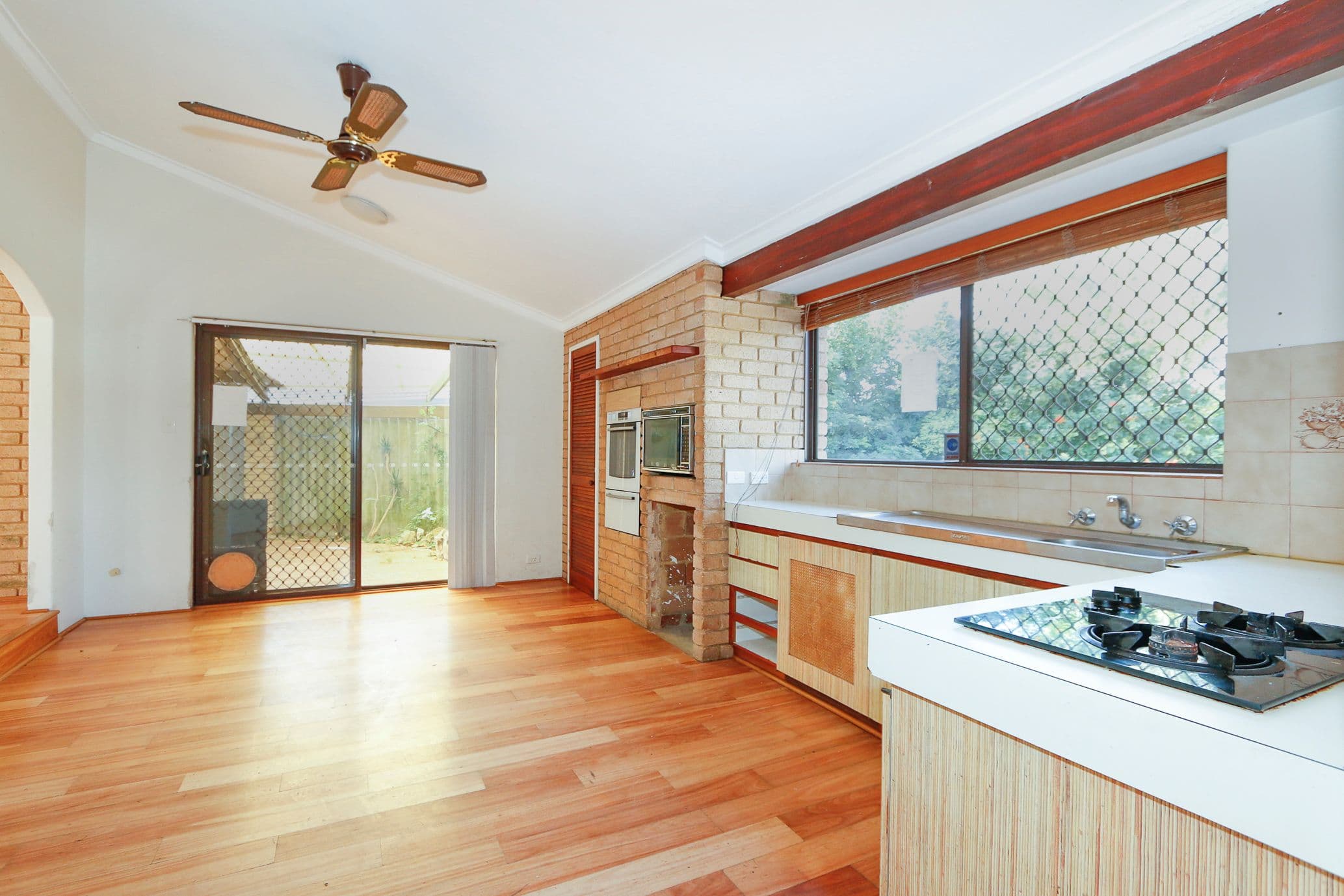 8 Tattler Place, Yangebup WA 6164, Yangebup - Thumbnail 3