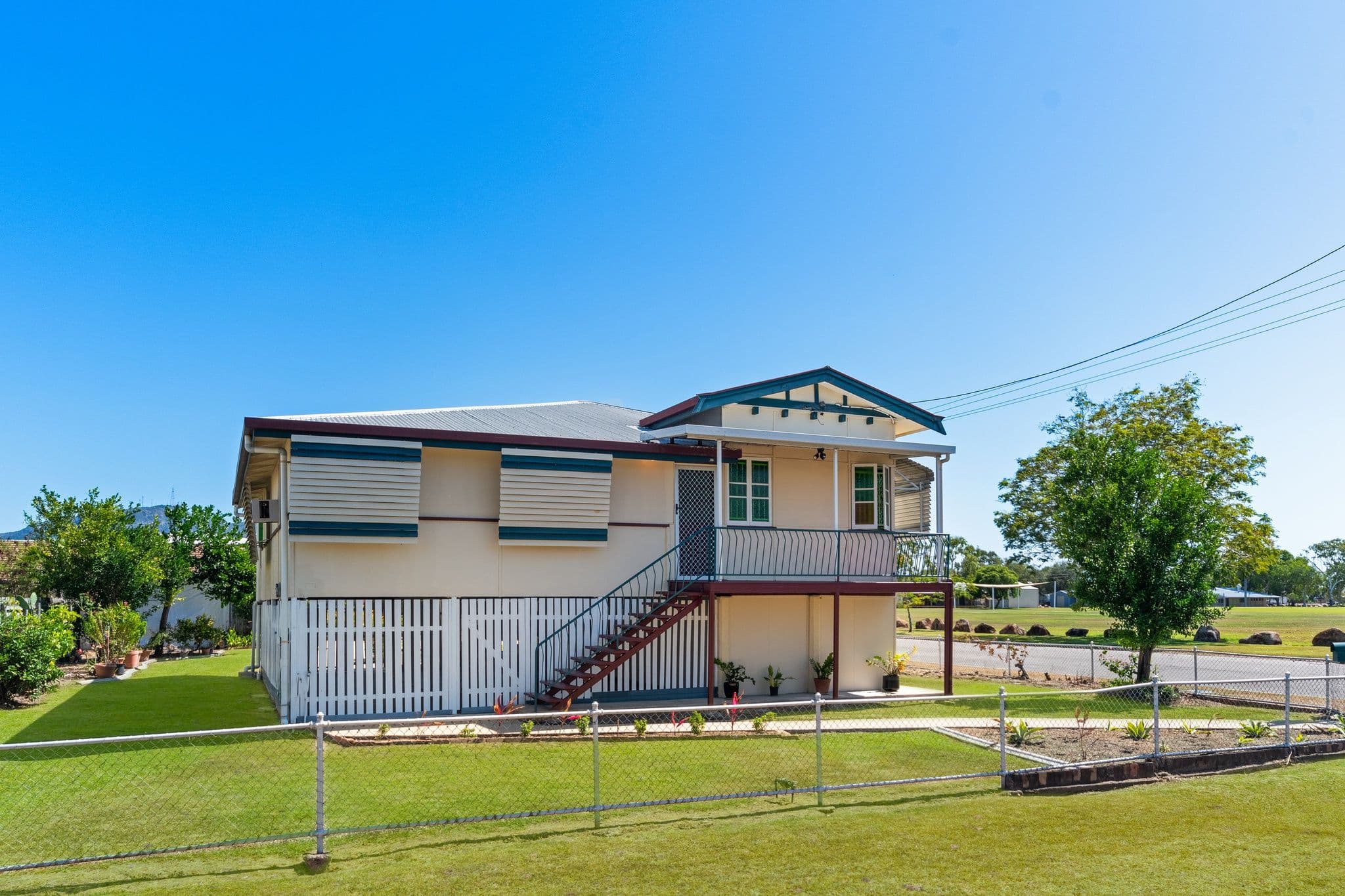 50 Gladstone Street, Pimlico QLD 4812, Pimlico - Image 1