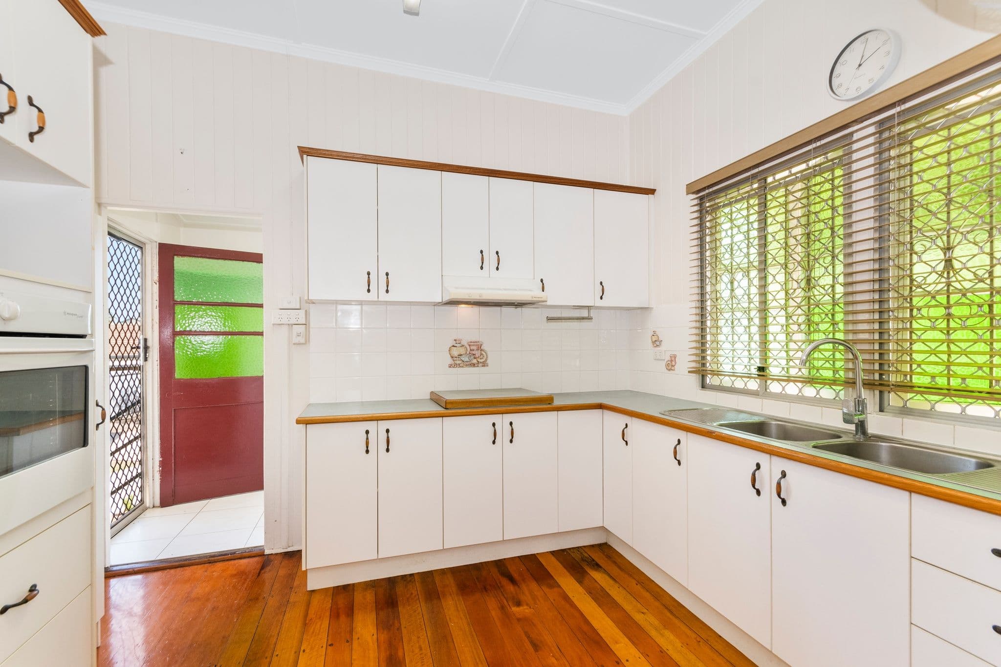 50 Gladstone Street, Pimlico QLD 4812, Pimlico - Thumbnail 3
