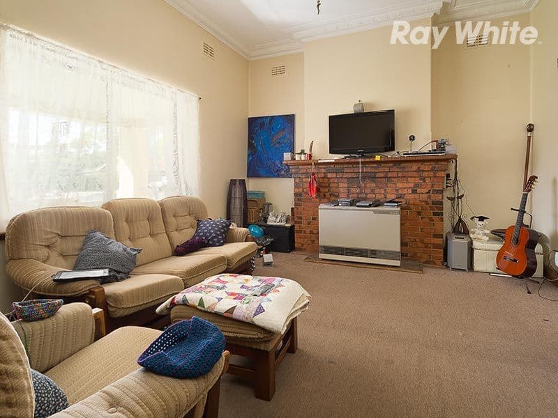 2 Reid Street, CHILTERN VIC 3683, Chiltern - Thumbnail 3