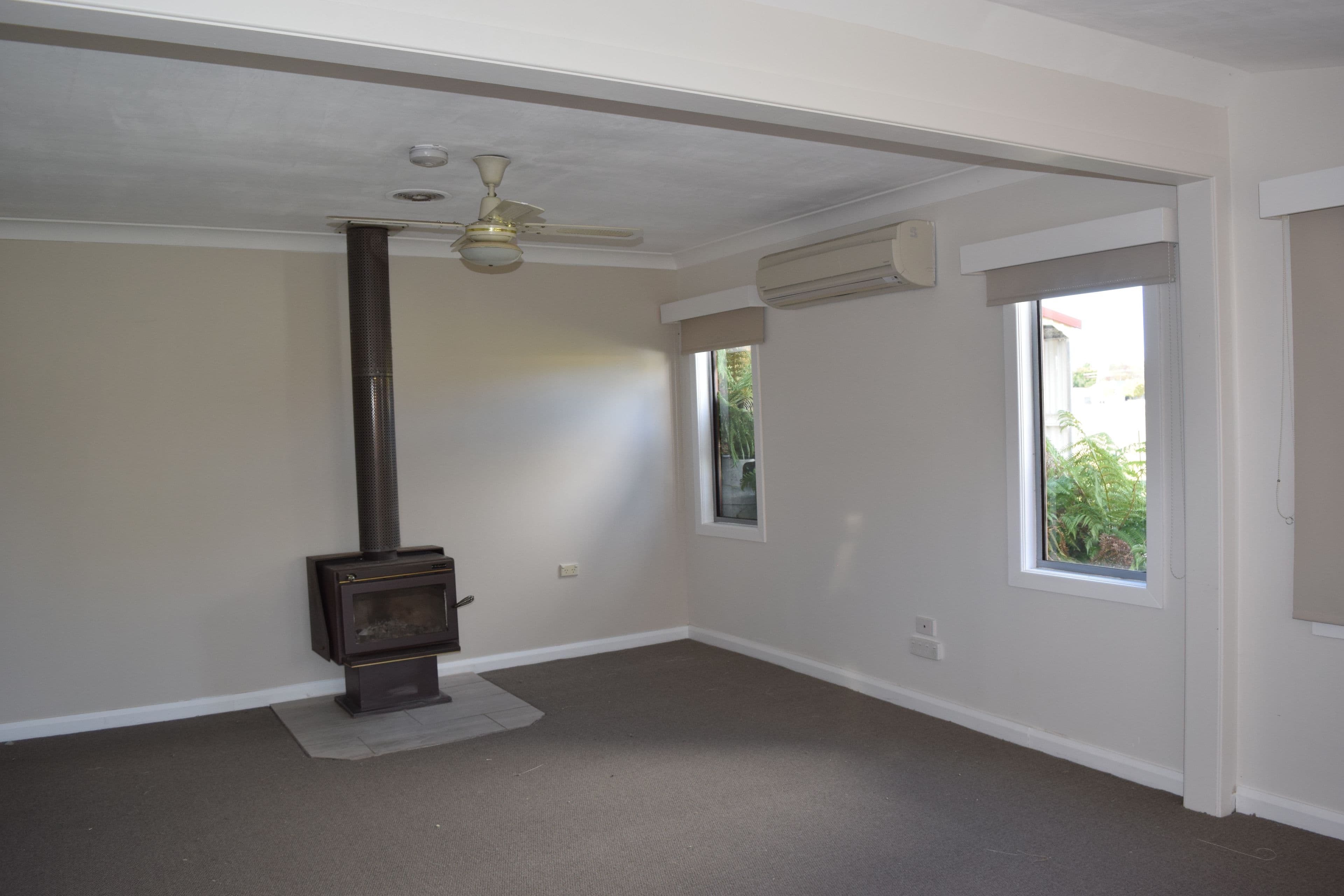 9 Nielsen Street, Guyra NSW 2365, Guyra - Thumbnail 4